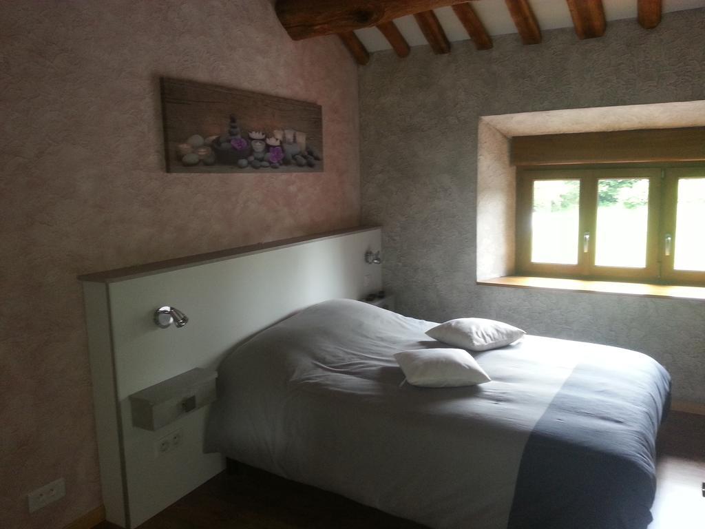 Hotel Le Point De Chute Tournavaux Pokoj fotografie