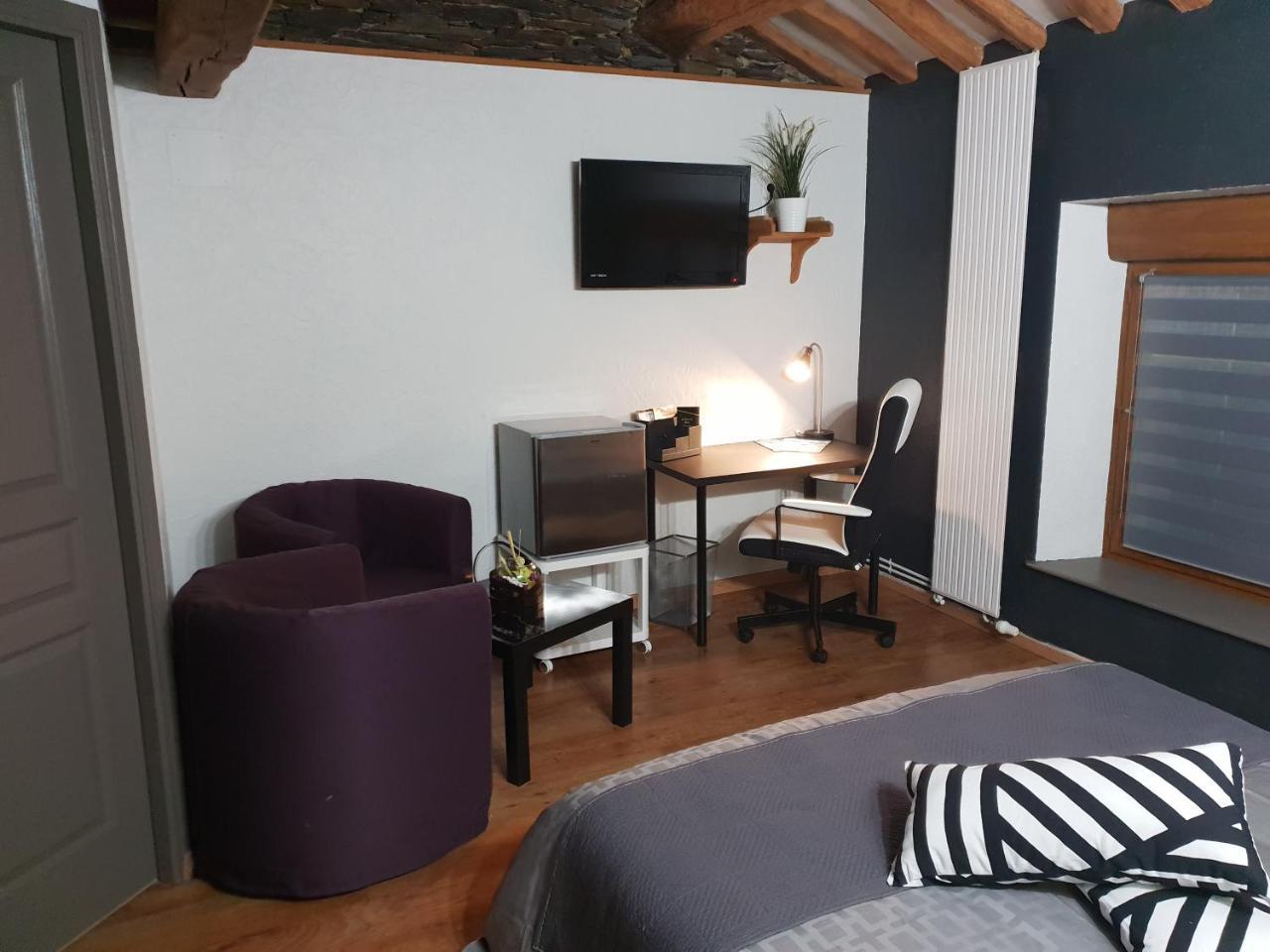 Hotel Le Point De Chute Tournavaux Pokoj fotografie